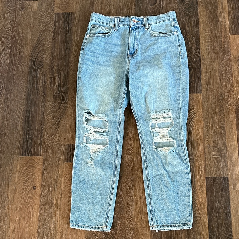 Classic Light Blue Distressed Sneak peek vintage jeans